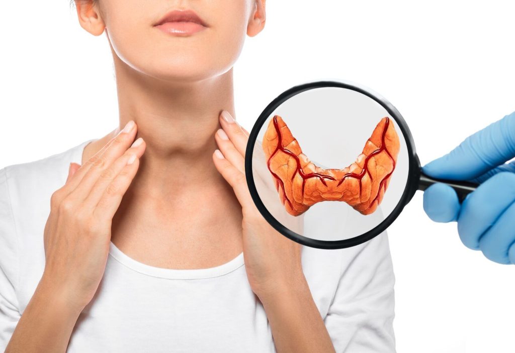 پرکاری تیروئید: هر آنچه باید درباره پرکاری تیروئید بدانید!